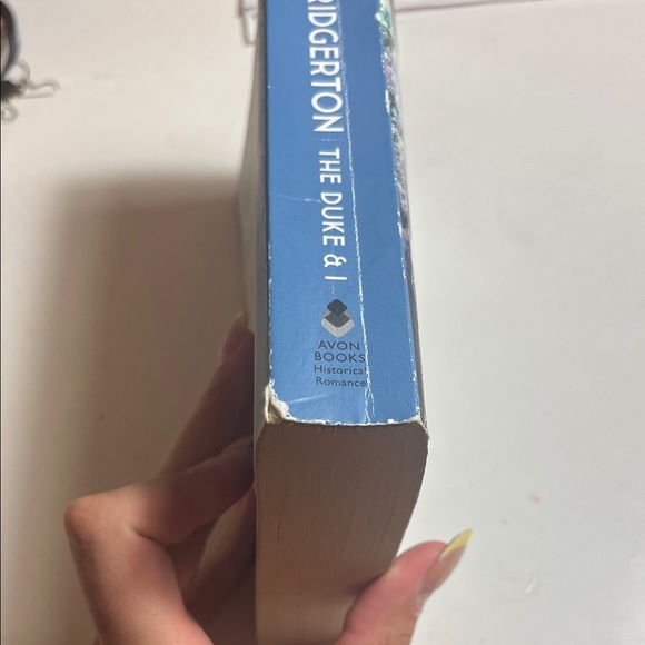 Bridgerton: The Duke & I Book - Picture 3 of 4